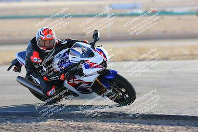 media/Feb-05-2023-Classic Track Day (Sun) [[c35aca4a42]]/Group 3/session 4 turn 4/